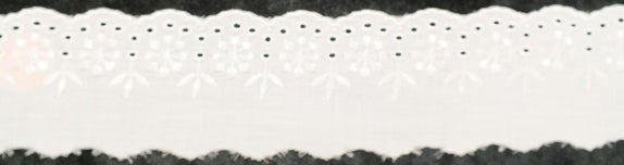 BRODERIE ANGLAISE SEEDLING 60MM